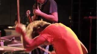 deerhoof qui dorm nomes somia at liquid room tokyo dec 1st 2011 video by oishi noriko