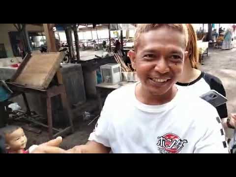 jalan jalan ke pantai konang