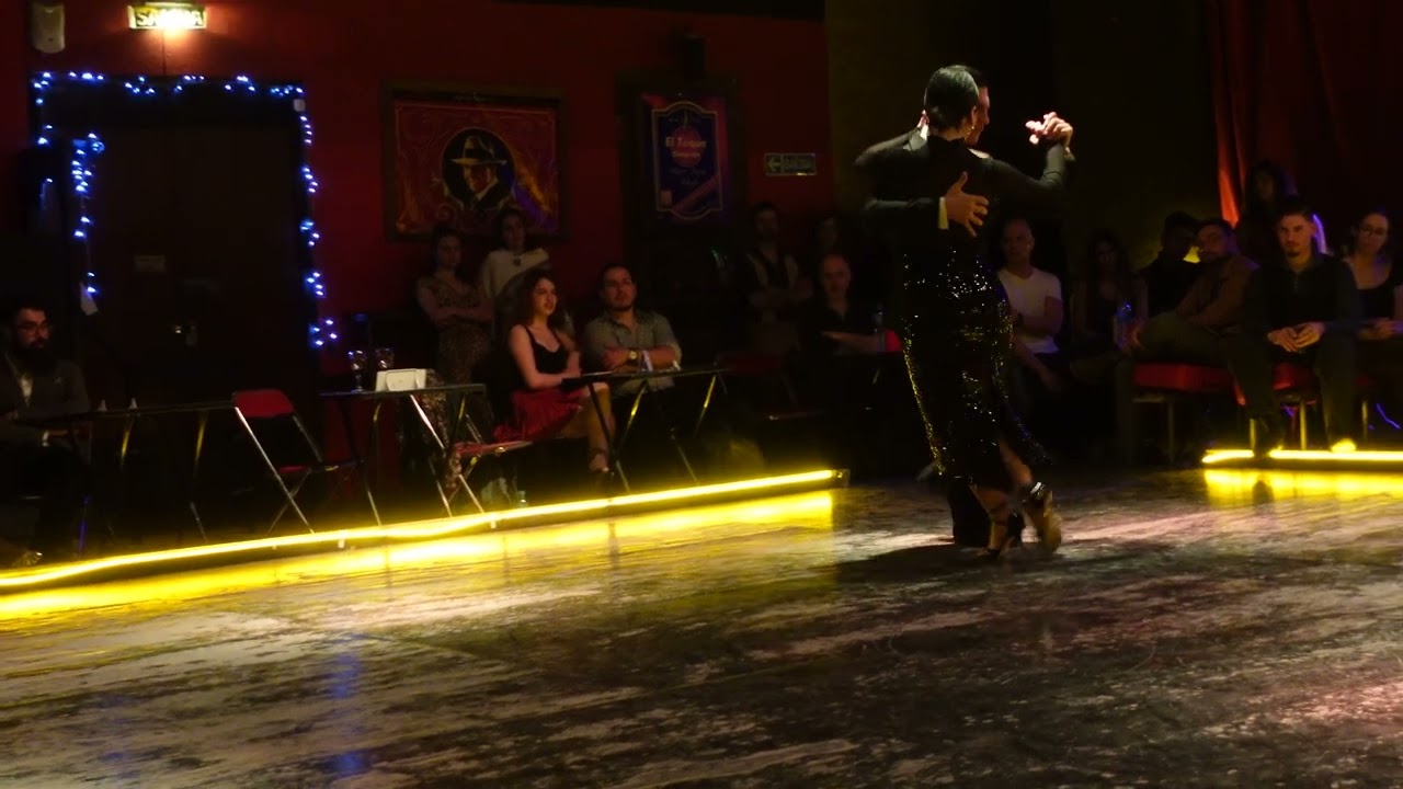 Video thumbnail for Batuhan Boy & Nida İnceoğlu - Performance in Buenos Aires @ Maldita Milonga