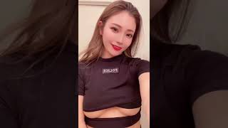 【おっぱい】乳チラ ハミ乳だったｗ tiktok #Shorts