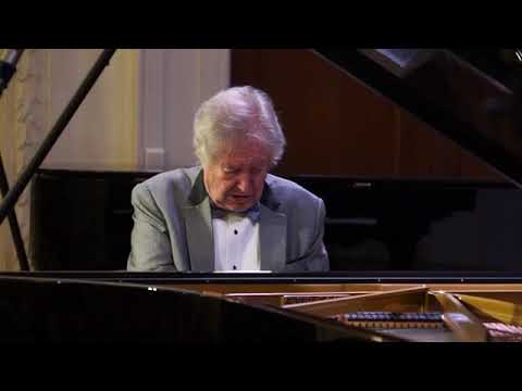 Tchaikovsky - The Season op. 37 bis | Mikhail Voskresensky, piano