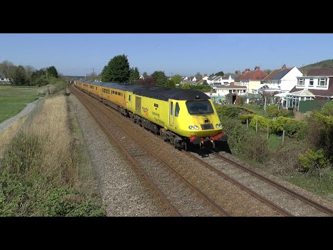 Network Rail's Flying Banana HST in West Wales 15/04/2020