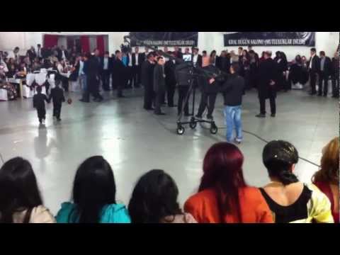 Music: Berber Hezexi - Daweta Dewaniya - Kurdische hochzeit 2012 - by Sabri Canada