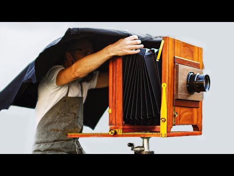 download lagu mp3 mp4 1930s Camera Flash, download lagu 1930s Camera Flash gratis, unduh video klip 1930s Camera Flash