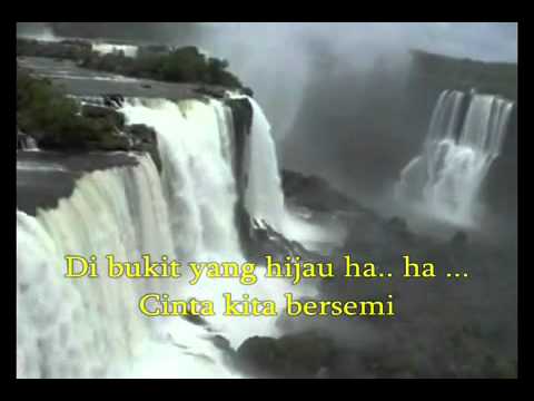 DI PUNCAK BUKIT HIJAU   JAYANTI video