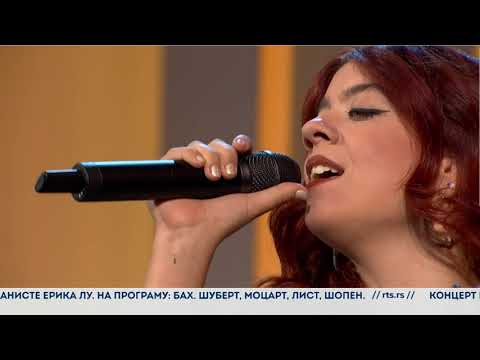 Kantautorka Iva Lorens o inspiraciji, muzici, planovima