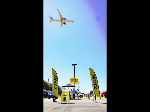 Evento de test drive Hertz EV em Los Angeles