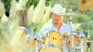 Callejero y Mujeriego- Calibre 50 (video oficial).flv