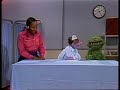 1368 Oscar Goes To The Hospital