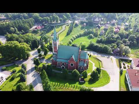 Kiedy ranne wstają zorze. Kościół św. Andrzeja Apostoła. Porąbka Uszewska Małopolska.