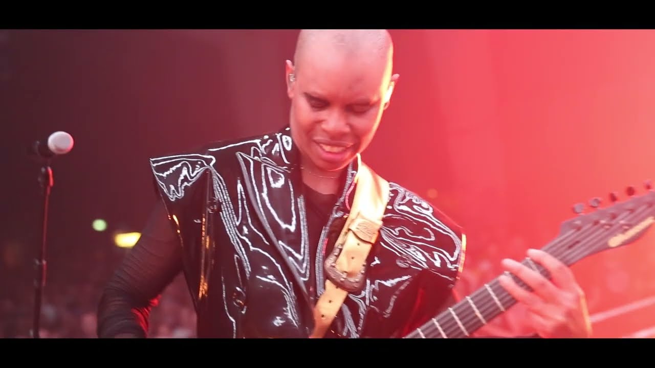 Skunk Anansie - (Can't Get By) Without You - YouTube