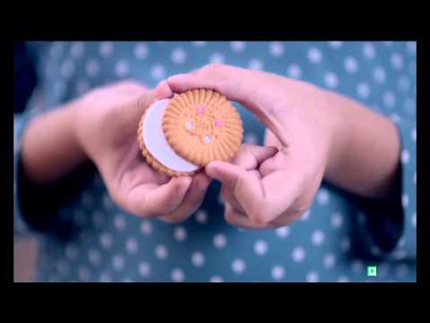 Sunfeast Dream Cream Strawberry Vanilla - Magic TVC