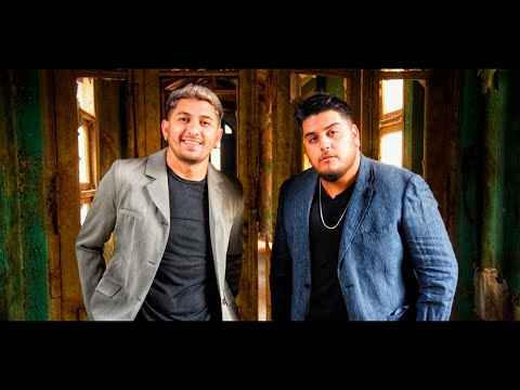 A UN MILIMETRO DE TI | MAXI BRAVO ft. RODRIGO CHAVEZ
