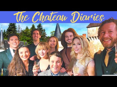 The Chateau Diaries: HAPPY NEW YEAR!!!
