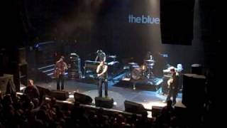 The Bluetones - Never Going Nowhere - 11 December 2009.AVI