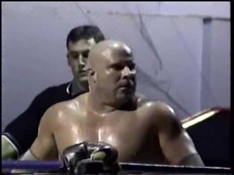 Custom Made Man vs Eddie Watts - July 19th 2001