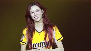 250802 - Yuna (유나) ’SNEAKERS‘