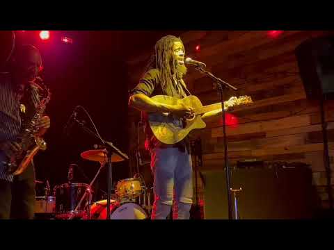 Hey Girl (Live Performance)- Elyjah Tribe Feat Myron Hendley