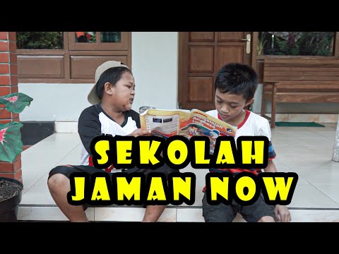 sekolah-zaman-pandemi-pak-bhabin-polisi-motret