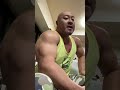 インスタライブスタート! 今日の見所はマッスル北村氏が持つ日本記録72kgのコンセントレーションカール超え💪🏾💪🏾 減量中で力ガタ落ち、腕が90度までしか曲がらないハンデでの達成率は40%💦