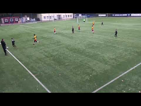 1/2 MKS Polonia Warszawa 1:1 UKS Varsovia Warszawa, liga MZPN 2010