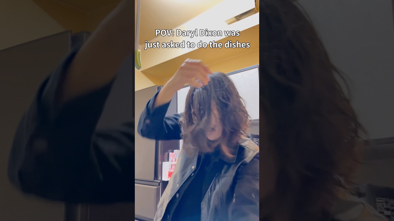 Daryl Dixon Doing Dishes 😂 #thewalkingdead #daryldixon