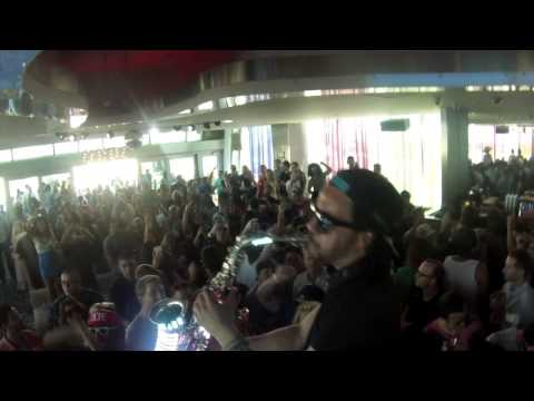 TheSaxMan hits LAS VEGAS!