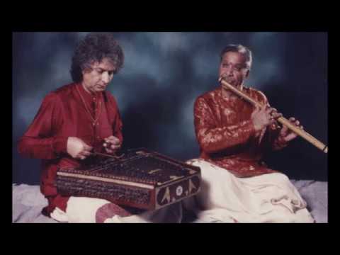 Amitabh Bachchan_Neela Aasmaan So Gaya (Silsila; Shiv-Hari; Javed Akhtar; 1981)