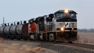 preview picture of video 'NS 9497 East Oil Train on 11-11-2012'