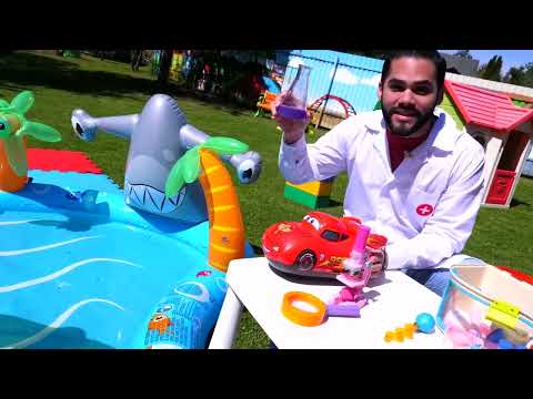 Peppa Pig está com dor de barriga e vai ao Doutor de Brinquedos para se tratar! 🩺