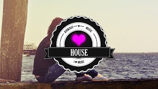 NONONO - Pumpin Blood (The Chainsmokers Remix)