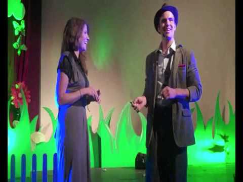 Charlie Caper magician - card tricks