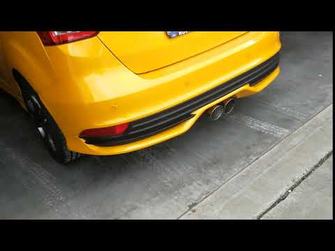 Chiptuning by Unlimited Tuning Ford Focus MK3 2.0 RS 300Hp & 460Nm + Scorpion Exhaust
