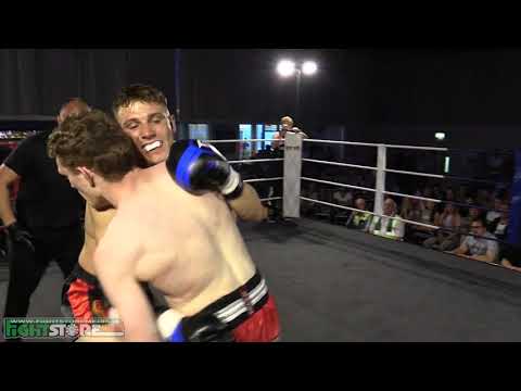 Thomas Moore vs Adrian Potoniec - Unforgiven 3