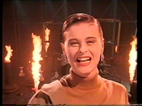 Blue Zone (Lisa Stansfield) - On Fire