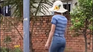 7: “Hồi sinh vườn hoa sau mưa bão - Reviving the garden after the storm “