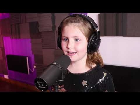 Amelie's Pop Star Recording Party - SOLO Version - Make Your Own Kind Of Music
