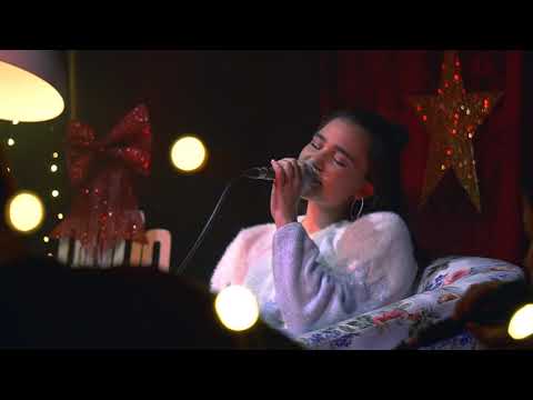 Dina Jashari - Live and Cozy @ MKC