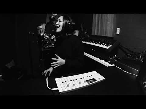 Christina Aguilera - Accelerate (Cover by Rinni Wulandari)