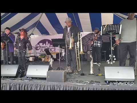 Brass brothers - chain of fools