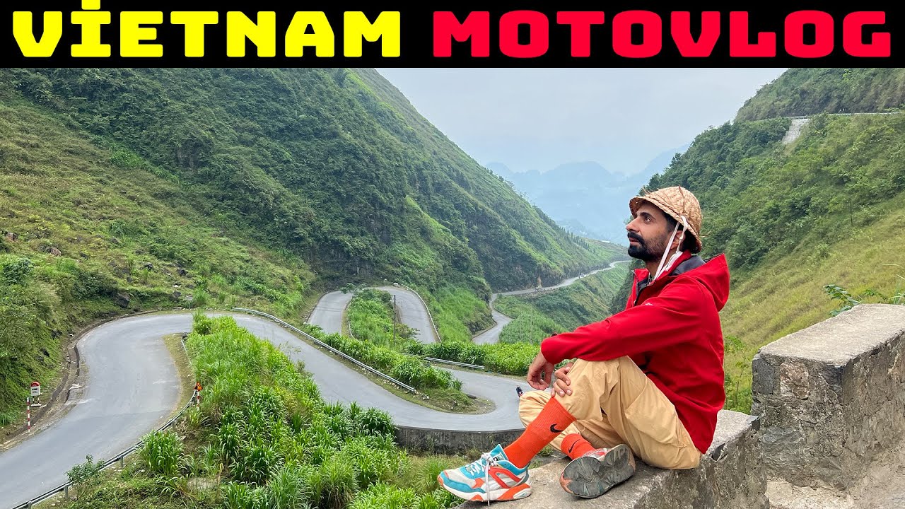 Motorcycle Tour Begins in Vietnam''s Dangerous Mountains / 413
