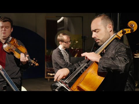 alla Kolomyika - Barvinsky Trio for Altchemie live TANDEM hosting artists from Ukraine