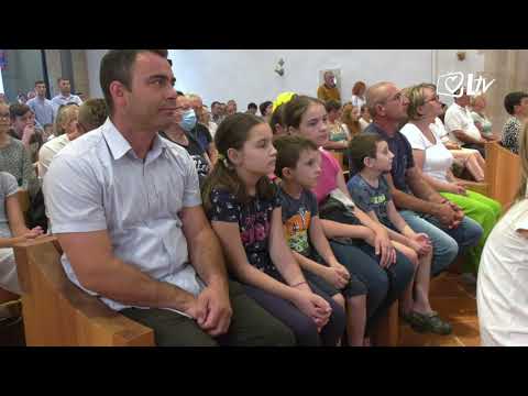 Izdvojeno - Hodočašće obitelji s brojnom djecom na Veliku Gospu u Voćin