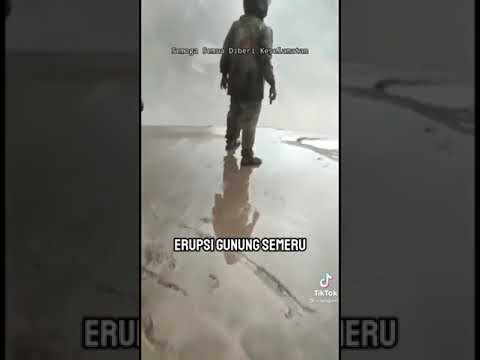 semalam hari sabtu tanggal 4 jam 4 sore di gunung semeru