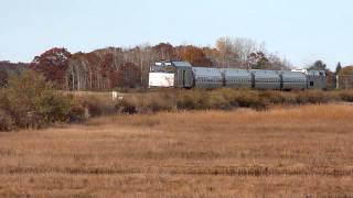 preview picture of video 'Amtrak train #696 (Downeaster) at Scarborough, Maine 10-27-2012'