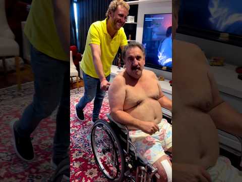 Ratinho com seu filho em: Ôoo Rafael Massa é logo ali no sbt viagem de ida e volta 😂👌 Táxiiiiii