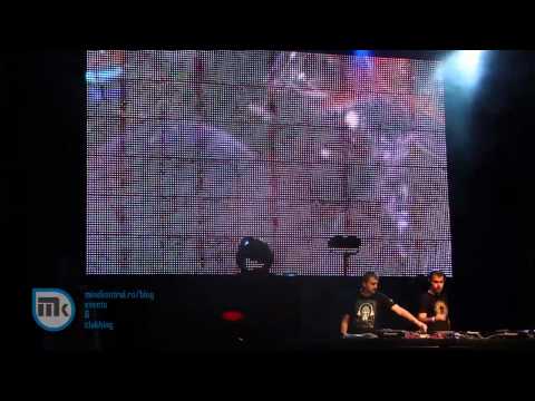 Snatt & Vix - The Legend of Dreams by Xteria @ Arenele Romane