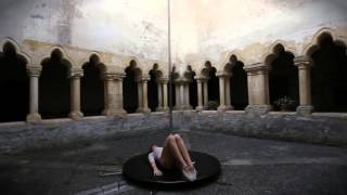 Ecole Tendance pole dance Megan Bonzon domaine de la Lance