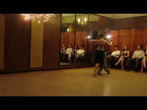  Hernan Robredo  and  Meredith Klein  are  dancing  to  the  tango  "  Manana Zarpa Un Barco  "  by  Carlos di Sarli  in  2014