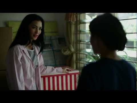 Broken Vase (2011) Trailer Feat. TreblE performing OST "Good in Goodbye"